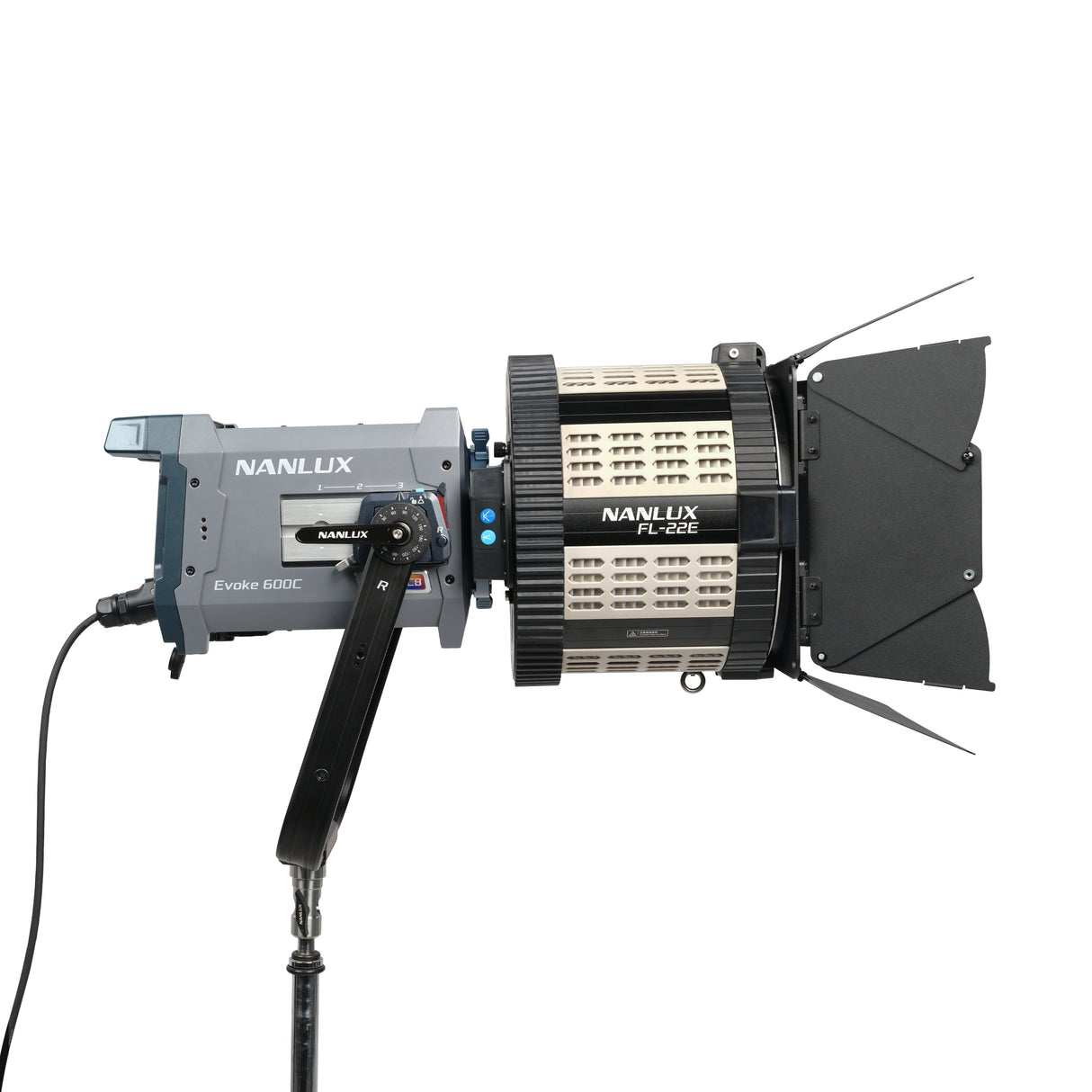 NANLUX FL-22E 電動フレネルレンズ Evoke 600C 対応 バーンドア付属