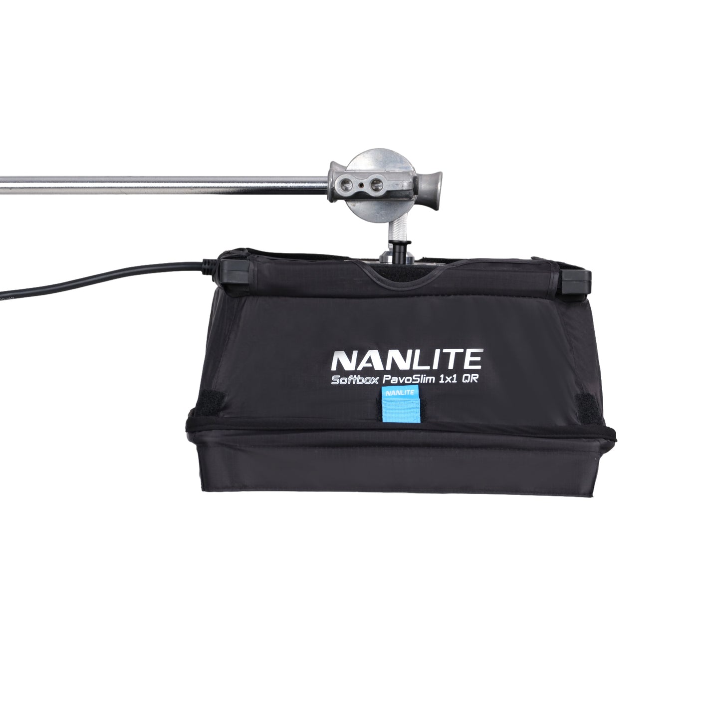 NANLITE PavoSlim 60C 撮影用ライト パネルライト RGBWW RGBライト 72W 2700-7500K GM調整 アプリ操作 天吊り フルカラー 動画撮影 ライブ配信 国内正規品