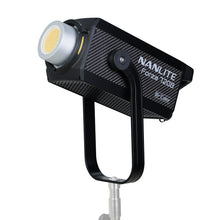 画像をギャラリービューアに読み込む, NANLITE Forza 720B ナンライト バイカラー LEDスポットライト スタジオライト 撮影用ライト ポートレート 高輝度 定常光ライト
